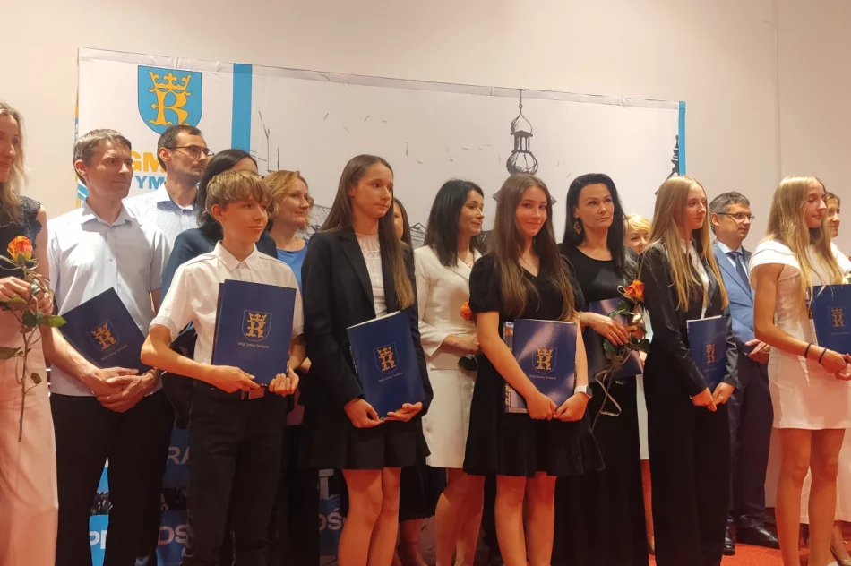 Najlepsi uczniowie nagrodzeni - zdjęcie 13