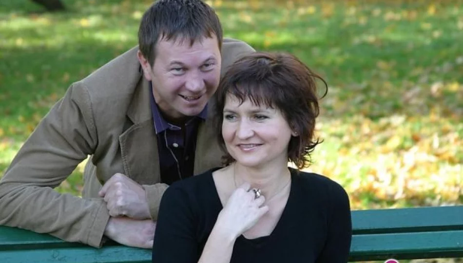 Piotr Cyrwus i Iwona Konieczkowska na otwarcie „Przedwiośnia Małych Form Teatralnych” - zdjęcie 1