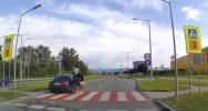 Ku przestrodze - nagranie z potrącenia na pasach trzech osób - zdjęcie 5