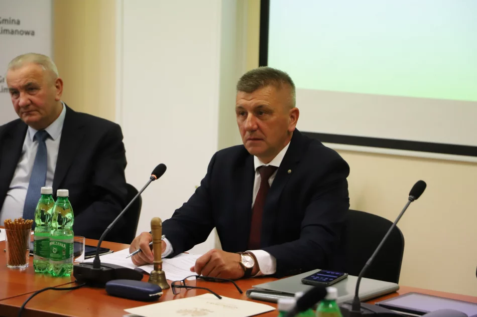 Jednogłośne Absolutorium za 2022 rok dla Wójta Gminy Limanowa - zdjęcie 15