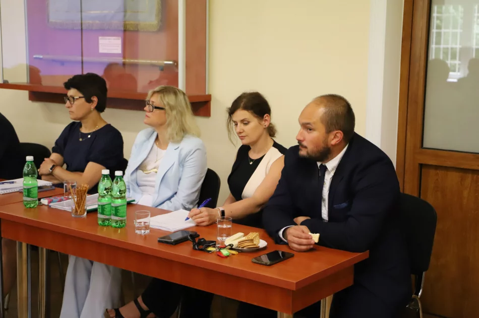 Jednogłośne Absolutorium za 2022 rok dla Wójta Gminy Limanowa - zdjęcie 19