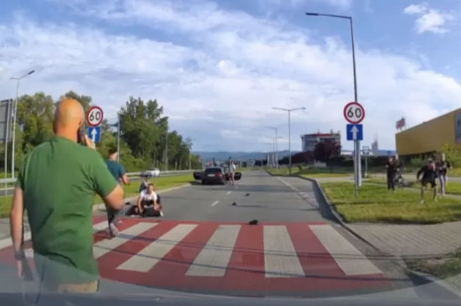 Ku przestrodze - nagranie z potrącenia na pasach trzech osób - zdjęcie 8