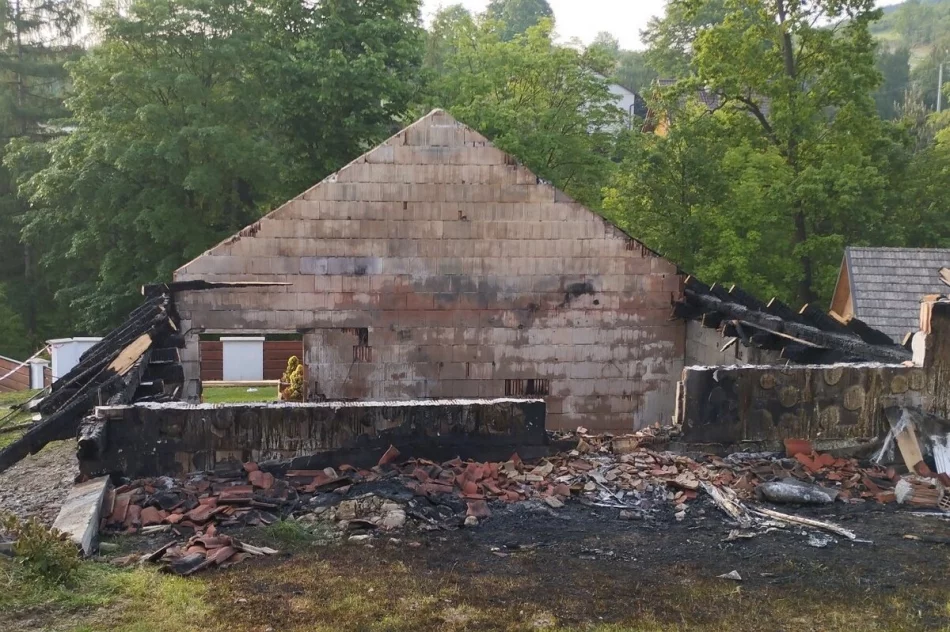 Budynek spłonął. Ruszyła zbiórka - zdjęcie 3
