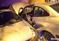 Zderzenie trzech samochodów - zdjęcie główne