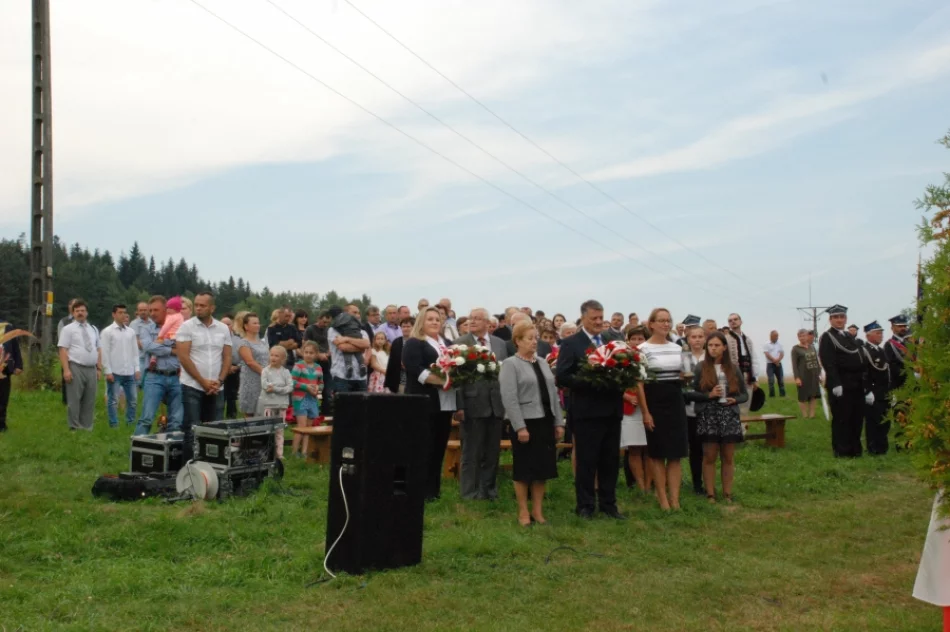 „Na Mogile” złożyli hołd ofiarom pierwszych dni II Wojny Światowej - zdjęcie 2