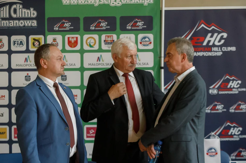 Tomasz Adamek już w Limanowej: "Ten sport jest dla facetów twardych, którzy się nie boją" - zdjęcie 3