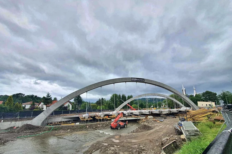 Znikają szalunki, pojawiły się "wieszaki" - zdjęcie 7