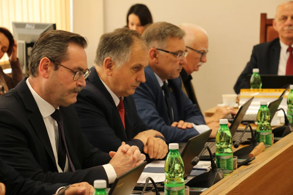 Odbyła się absolutoryjna sesja Rady Miasta - zdjęcie 7