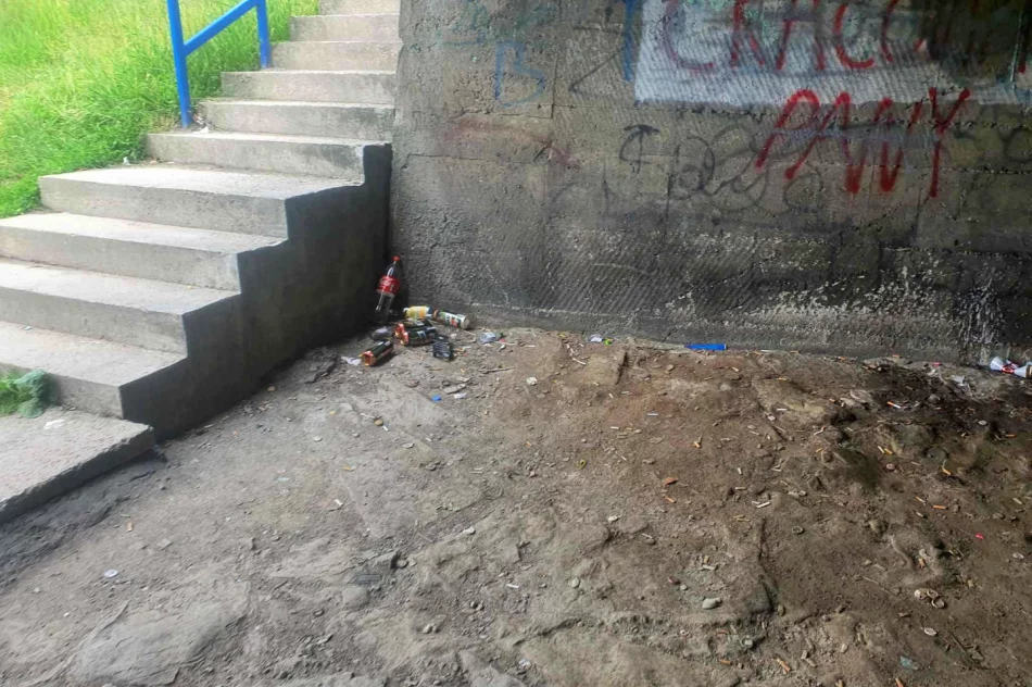 Obskurne miejsce libacji w centrum miasta - zdjęcie 4