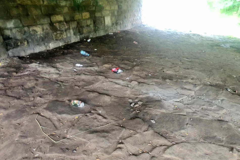 Obskurne miejsce libacji w centrum miasta - zdjęcie 9