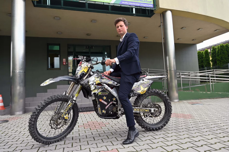 Motocykl przyszłości z Laskowej? Prędkość i cisza na jednym biegu - zdjęcie 3