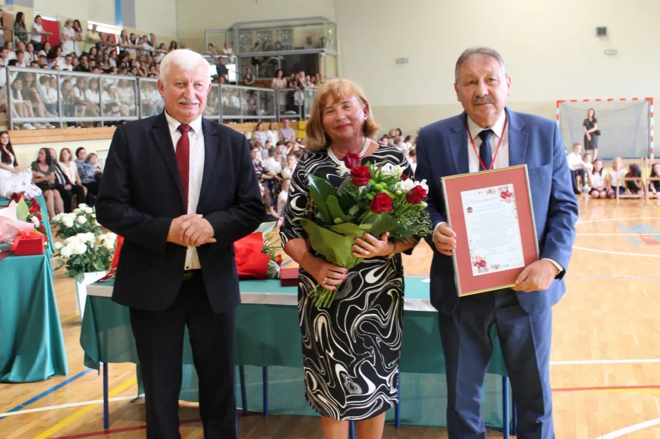 Wieloletni dyrektorzy odeszli na emeryturę - zdjęcie 5