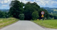 Przeładowane samochody i uskoki - problem nieformalnej obwodnicy miasta - zdjęcie 3