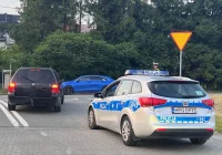 Radiowóz zatrzymany zgodnie z prawem i po zamknięciu sklepu - zdjęcie główne