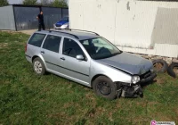 Odnaleziony rozbity volskwagen byl kradziony - zdjęcie główne