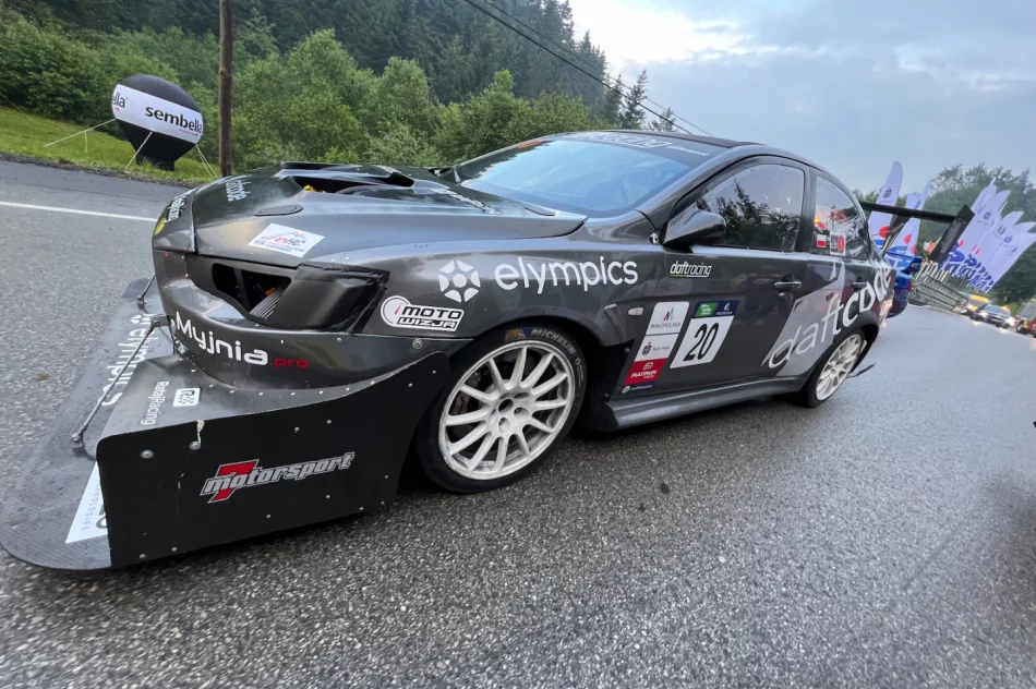 Christian Merli zwycięża w Limanowej ze średnią 175 km/h. Zapis transmisji - zdjęcie 9