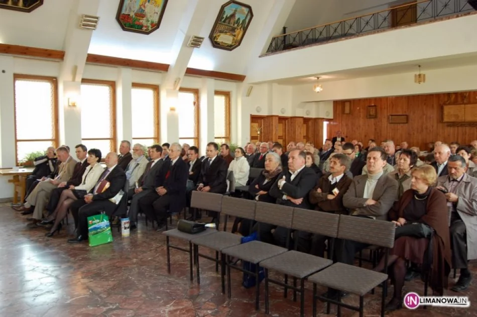 Mariusz Błaszczak w Limanowej. Likwidacja NFZ - zdjęcie 2