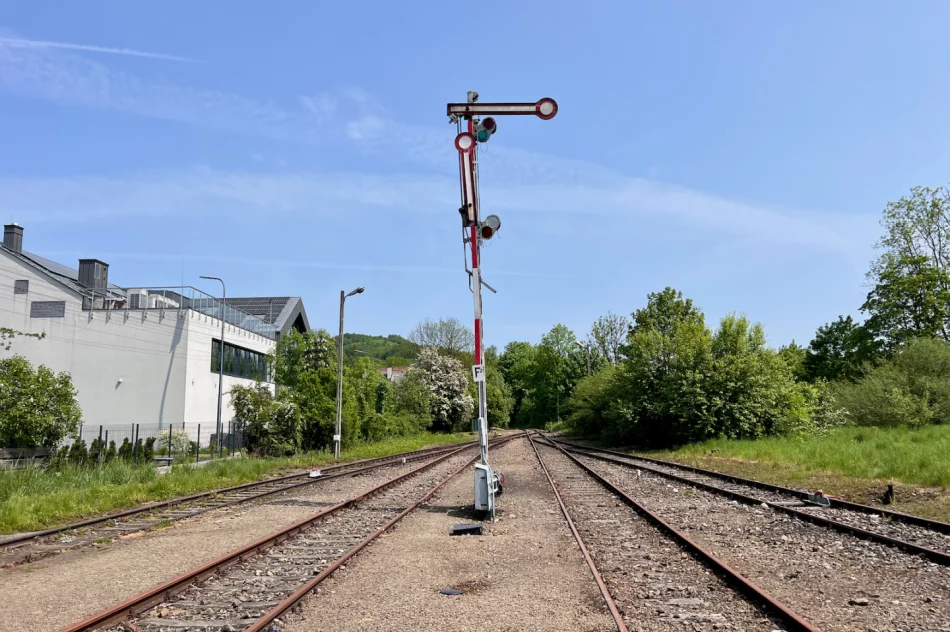 Tych numerów działek dotyczy budowa linii kolejowej 104 - obwieszczenie wojewody - zdjęcie 11