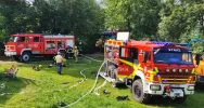 Spłonął budynek. Potrzebna pomoc pogotowia ratunkowego - zdjęcie 5