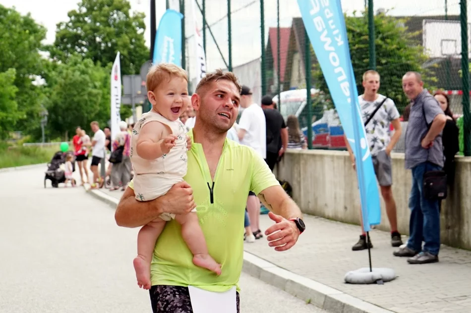 217 uczestników XII edycji biegu „Limanowa Forrest” - zdjęcie 5