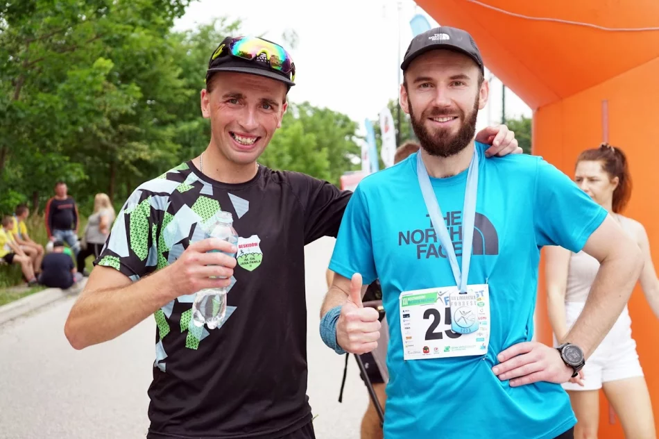 217 uczestników XII edycji biegu „Limanowa Forrest” - zdjęcie 8