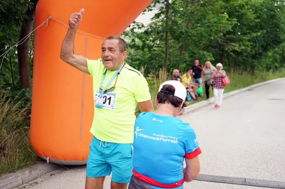 217 uczestników XII edycji biegu „Limanowa Forrest” - zdjęcie 12