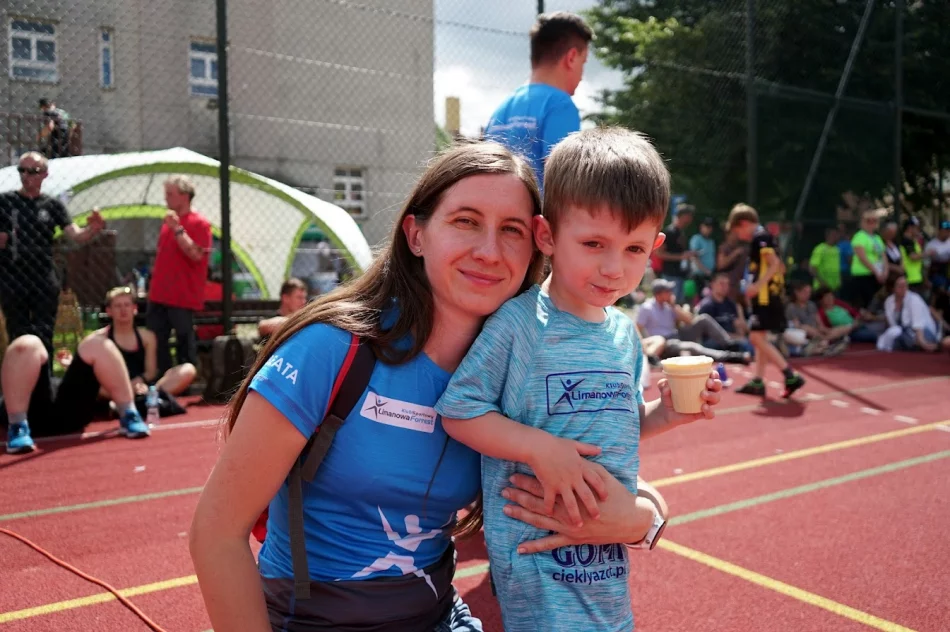 217 uczestników XII edycji biegu „Limanowa Forrest” - zdjęcie 16