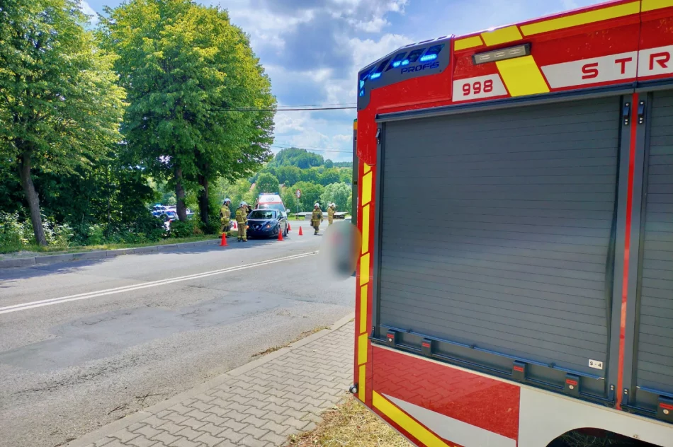 Kolizja na skrzyżowaniu - nikomu nic się nie stało - zdjęcie 2