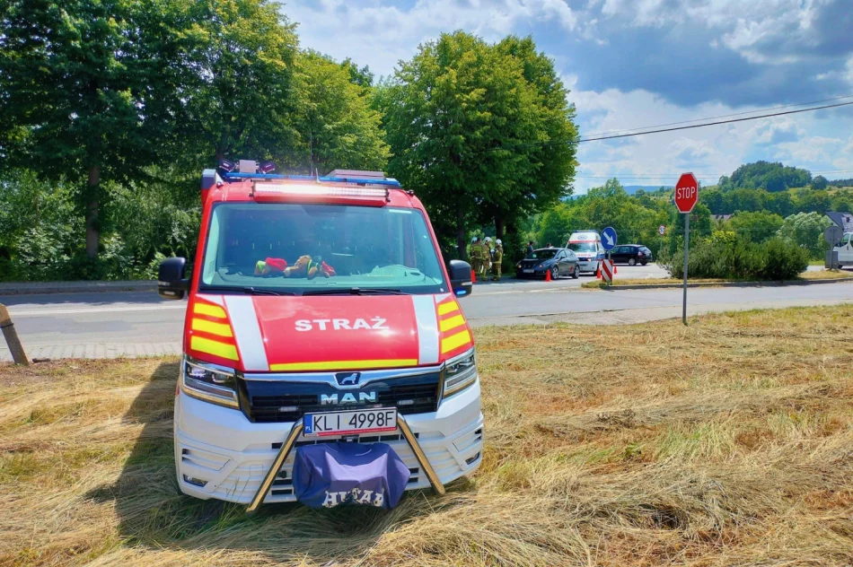 Kolizja na skrzyżowaniu - nikomu nic się nie stało - zdjęcie 4