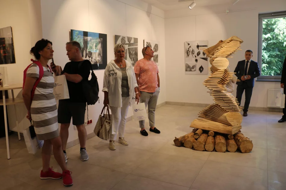 Miasto Limanowa odwiedziły delegacje z miast partnerskich - zdjęcie 19