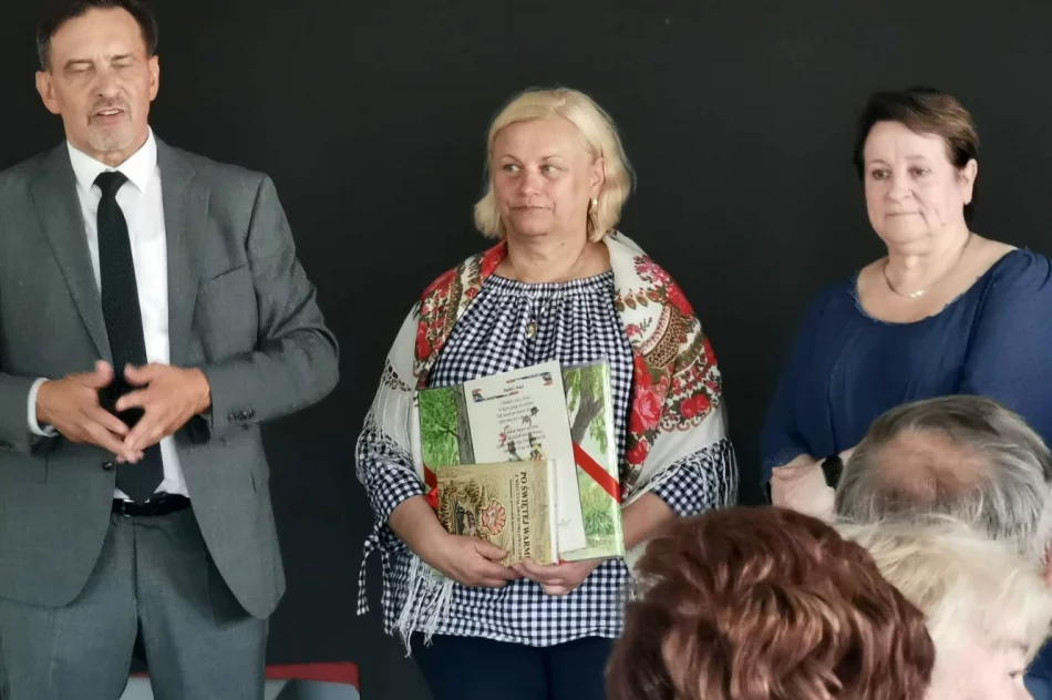 KGW Rupniów Centrum na festiwalu "U noju na Warniji" w Gietrzwałdzie - zdjęcie 4