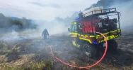 Pożar traw: poparzona osoba trafiła do szpitala - zdjęcie 2