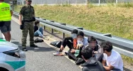 Pościg za nieleganymi imigrantami zakończony zderzeniem ze strażą graniczną - zdjęcie 5