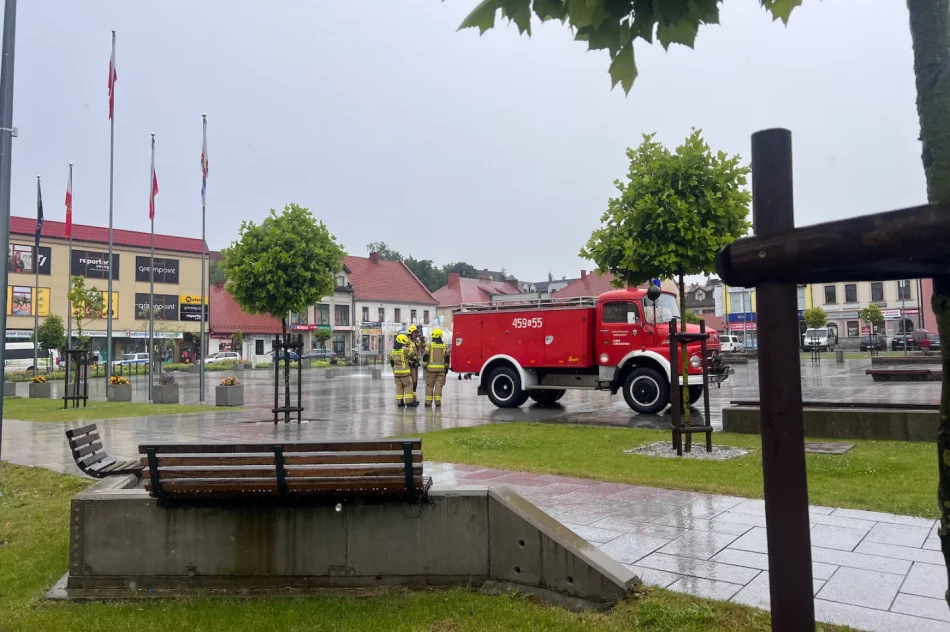 Gwałtowna burza i podtopienia, Rynek znów zalany - zdjęcie 8