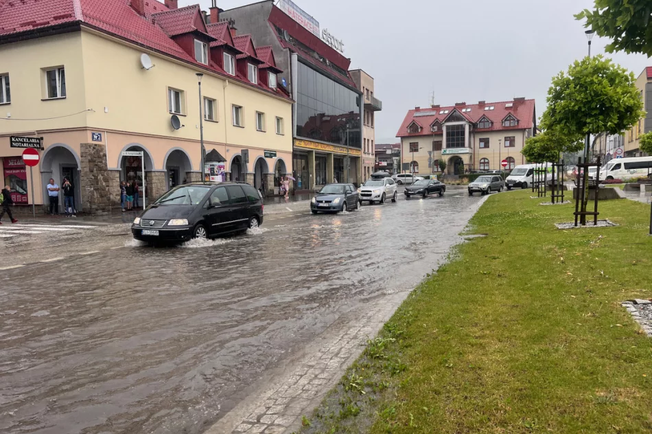 Gwałtowna burza i podtopienia, Rynek znów zalany - zdjęcie 9