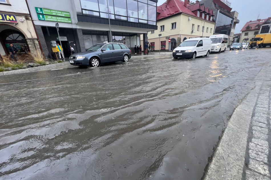 Gwałtowna burza i podtopienia, Rynek znów zalany - zdjęcie 18