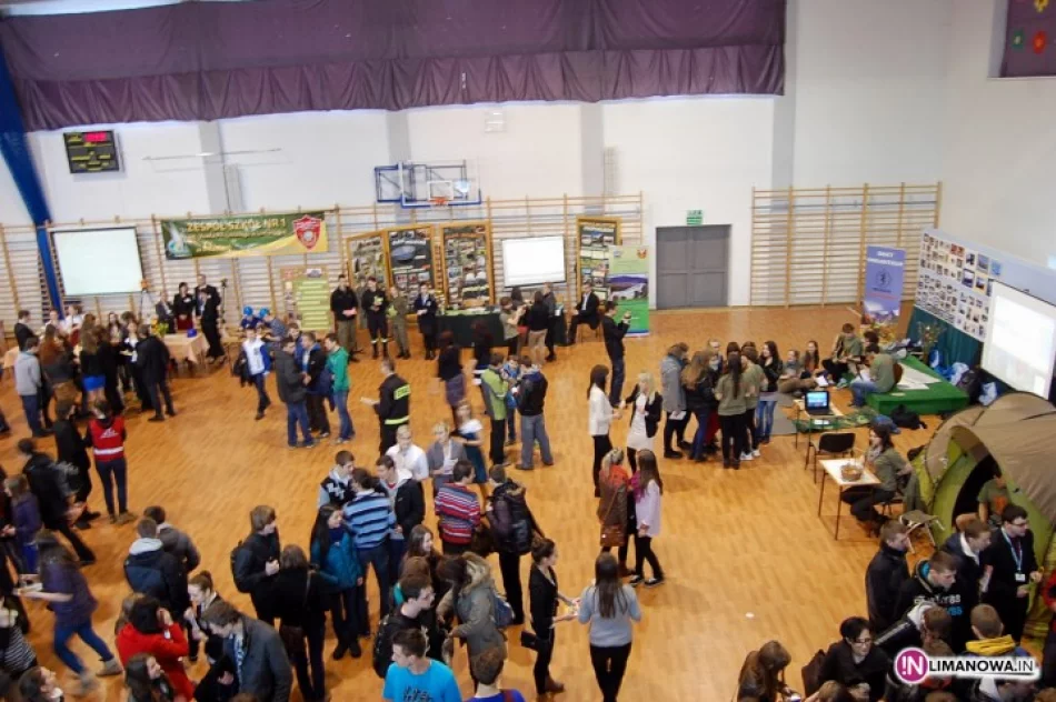 Siedem szkół na targach - zdjęcie 3