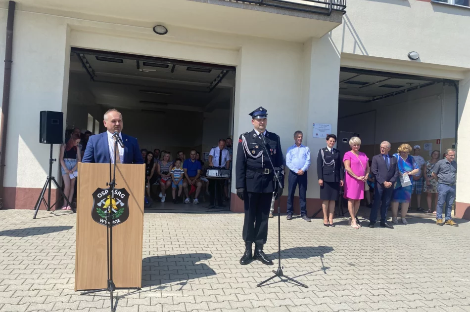 Ślubowanie młodych adeptów pożarnictwa - zdjęcie 17