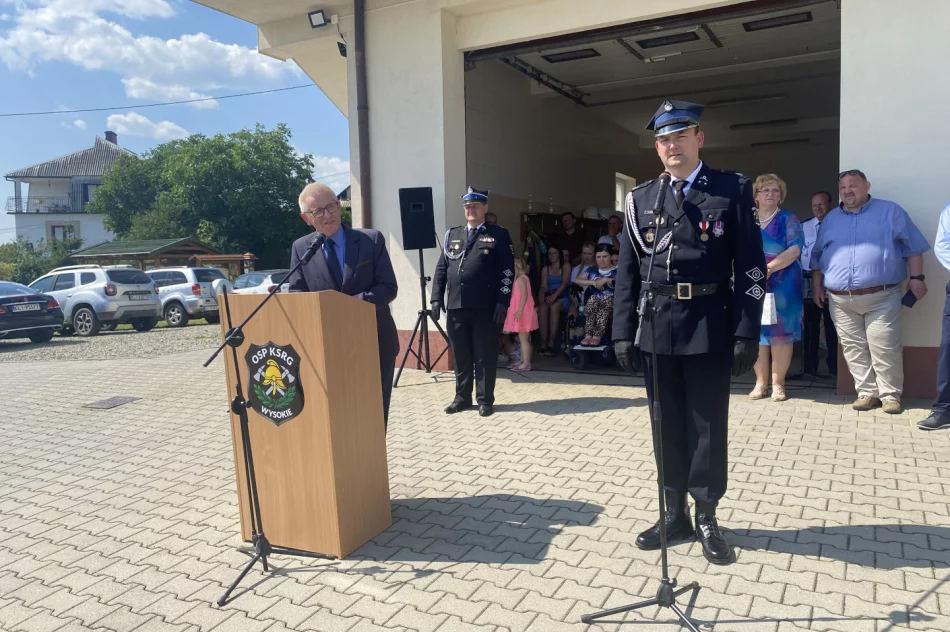 Ślubowanie młodych adeptów pożarnictwa - zdjęcie 8