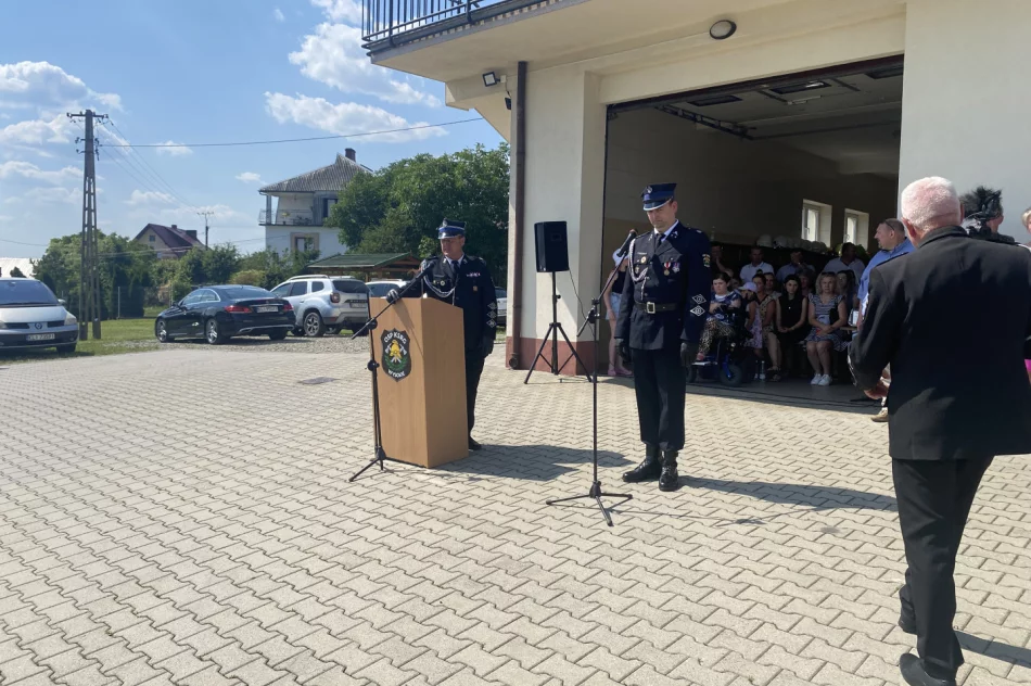 Ślubowanie młodych adeptów pożarnictwa - zdjęcie 5