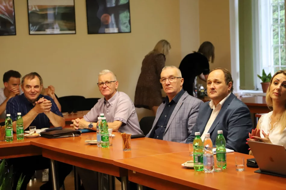 Sympozjum „Współczesne wyzwania ekologii- od teorii do praktyki’’ - zdjęcie 7