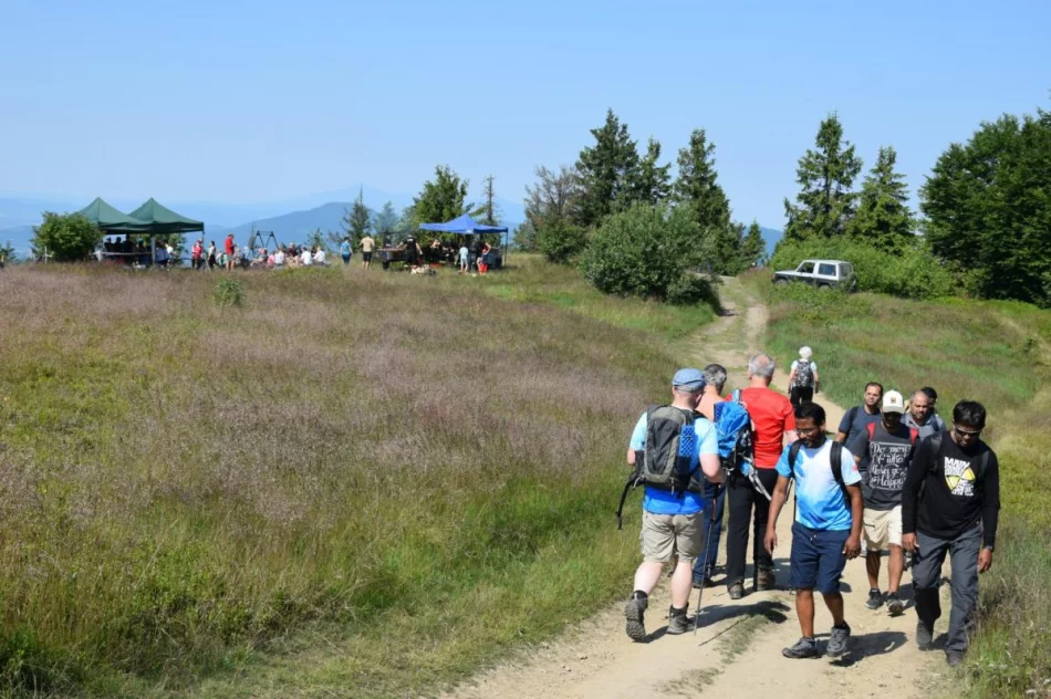 Turyści spotkali się na Ćwilinie  - zdjęcie 9