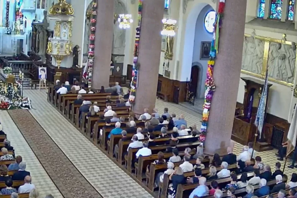 Lokalna społeczność pożegnała Marię Szkarłat - zdjęcie 2