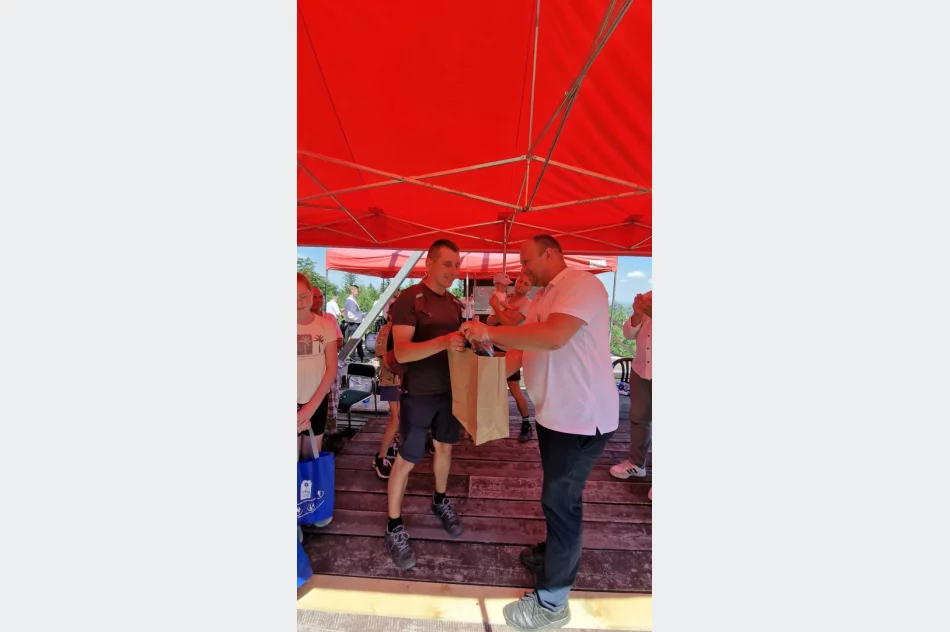 Kolejna piesza wędrówka  - zdjęcie 6