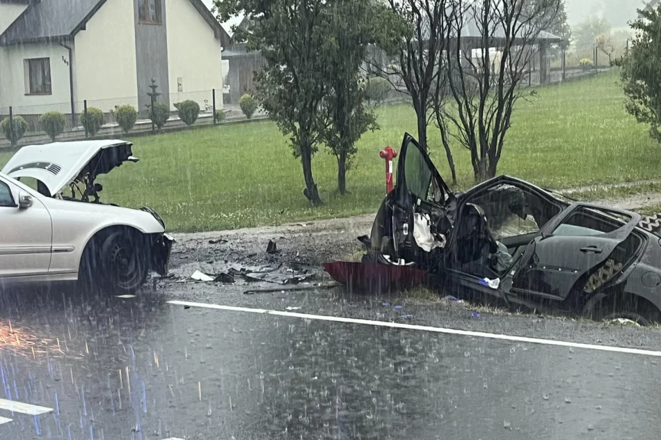 Wypadek w Dobrej: 4 ranne osoby trafiły do szpitala - zdjęcie 3