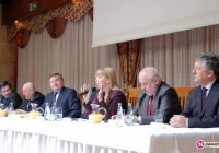 Minister Bieńkowska na rozmowach w Limanowej - zdjęcie główne