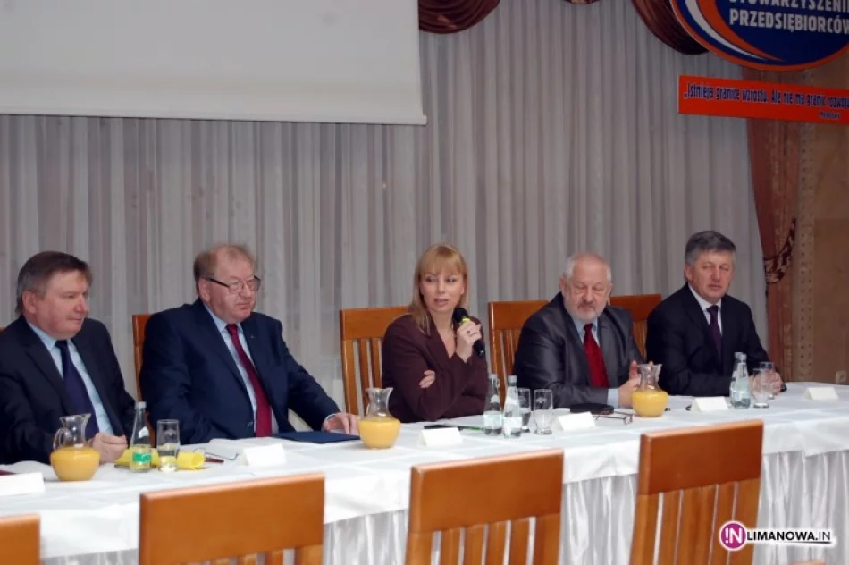 Minister Bieńkowska na rozmowach w Limanowej - zdjęcie 3