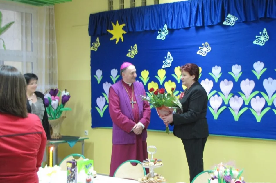 Biskup spotkał się z nauczycielami - zdjęcie 4