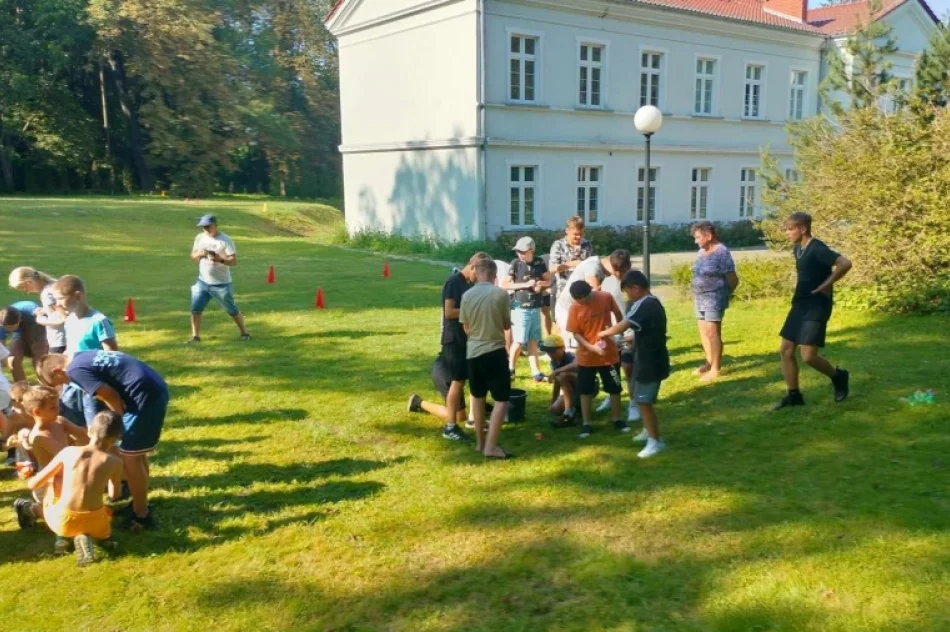 Młodzież z drużyn pożarniczych na wakacyjnym obozie  - zdjęcie 6