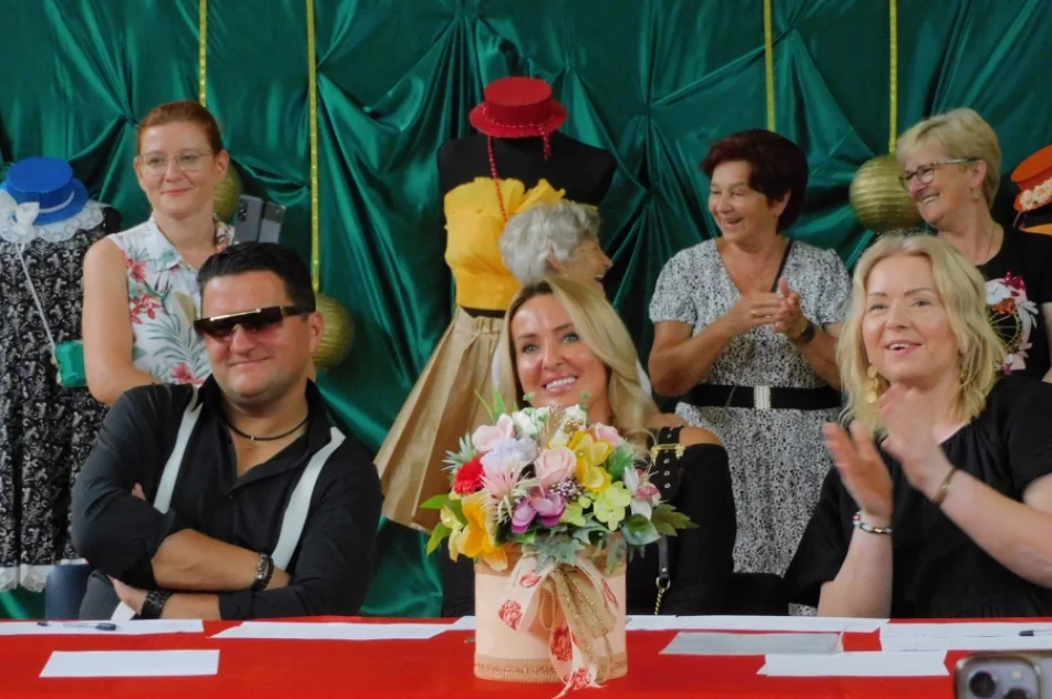 Pierwszy pokaz mody osób z niepełnosprawnościami - zdjęcie 2